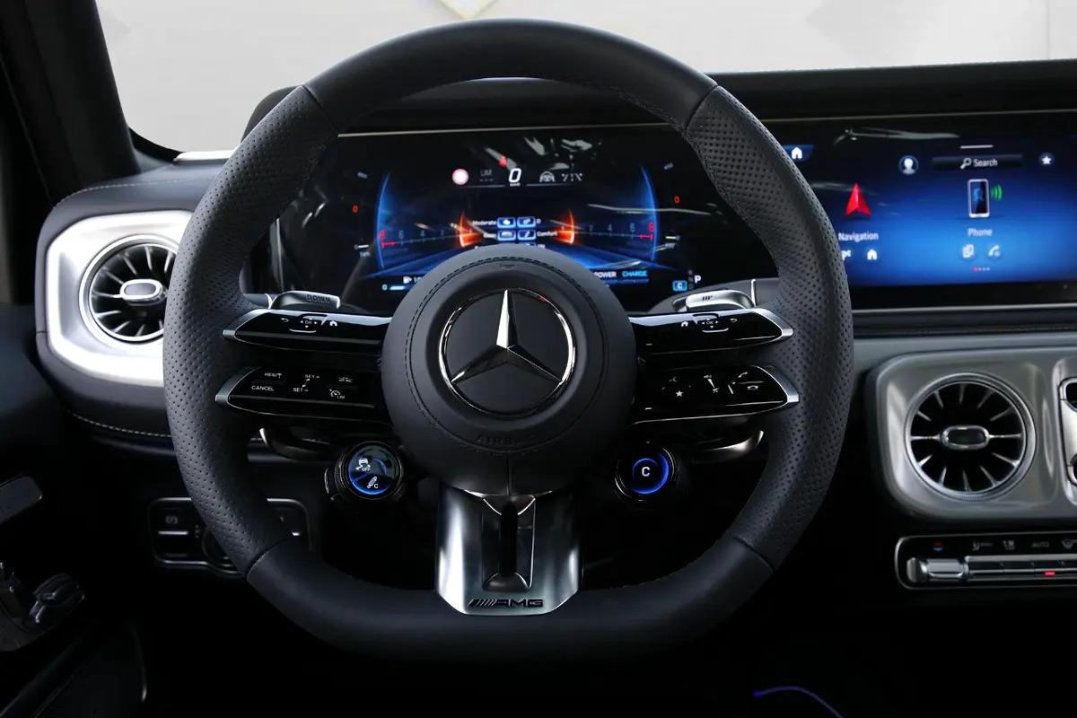 2025 MERCEDES BENZ G63 AMG - LOCAL REGISTRATION-FULLY LOADED -BRAND NEW-3-3
