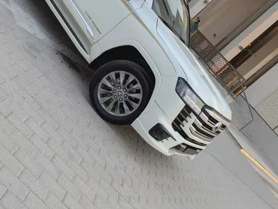 2022 Toyota Land Cruiser GXR Diesel Top full Option Twin turbo-8