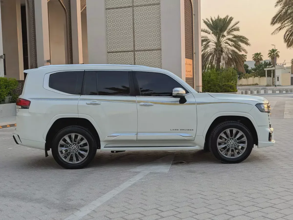 2022 Toyota Land Cruiser GXR Diesel Top full Option Twin turbo-6-6
