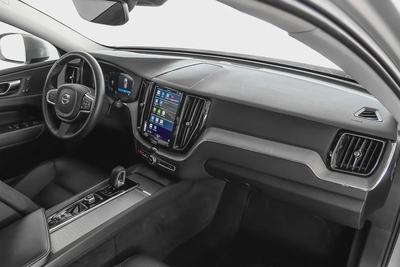 AED 2,467 / 60 months | 0% DP | 2023 Volvo Xc60 / Full Service History-10