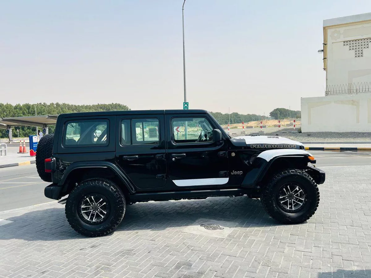 Jeep Wrangler Unlimited Rubicon 392 6.4L V8-18-0