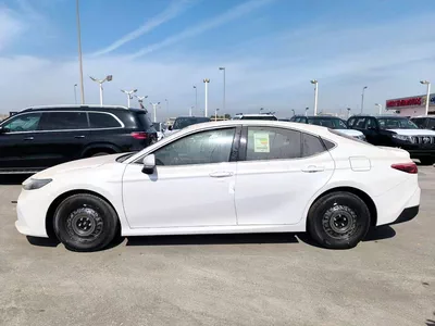 Toyota Camry LE 2025 E 2.5L-2
