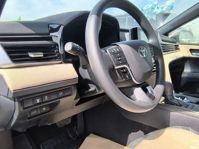 Toyota Camry LE 2025 E 2.5L-8
