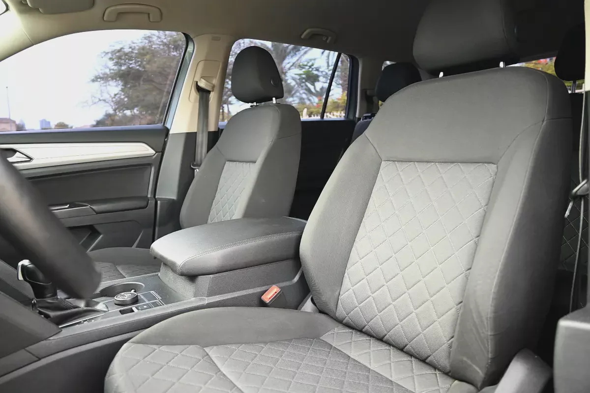 0% DP - GCC SPECS - VOLKSWAGEN TERAMONT 3.6L 4WD - FIRST OWNER - TOP SPECS-11-11