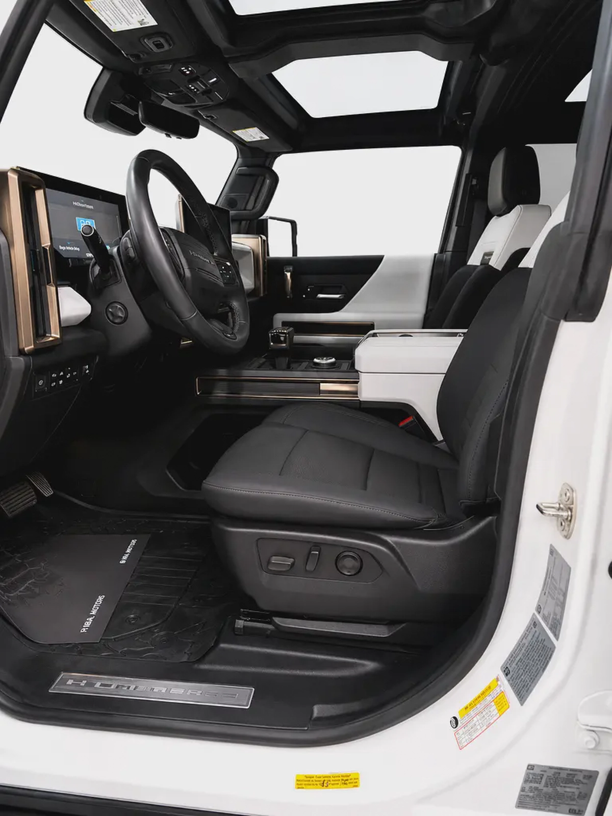 GMC Hummer EV Pickup 2022 - 1000 HP - Under Warranty And Service