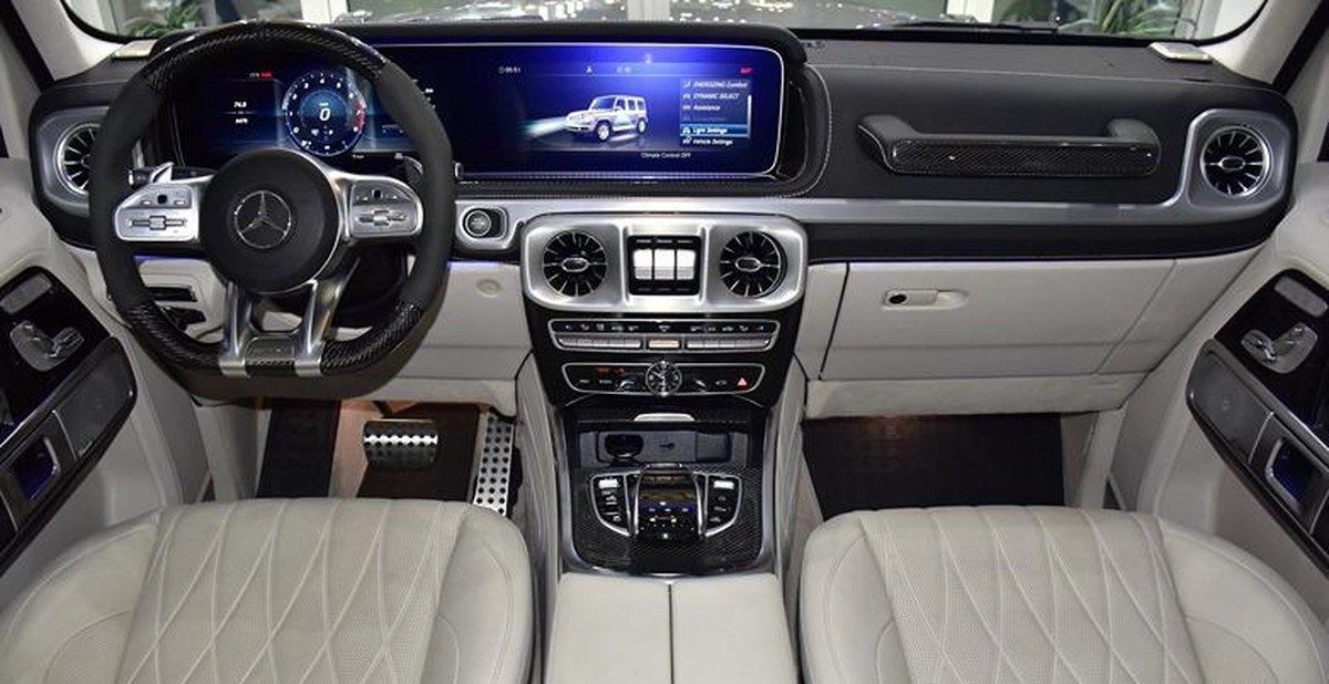 Mercedes Benz G550 ( 2024 Model ) in Grey Color American Specs-2-2