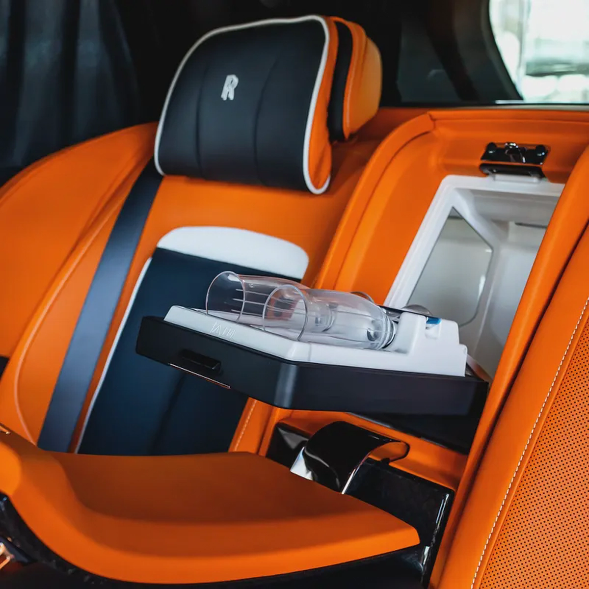 2025 Rolls-Royce Cullinan Black Badge | GCC Specs | 6000KM With Warranty + Service Contract-10-10