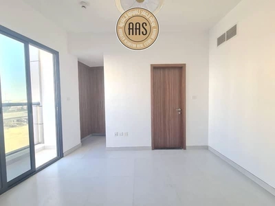 Lavish brand new luxurious huge 2bhk with maid's room all amenities-2