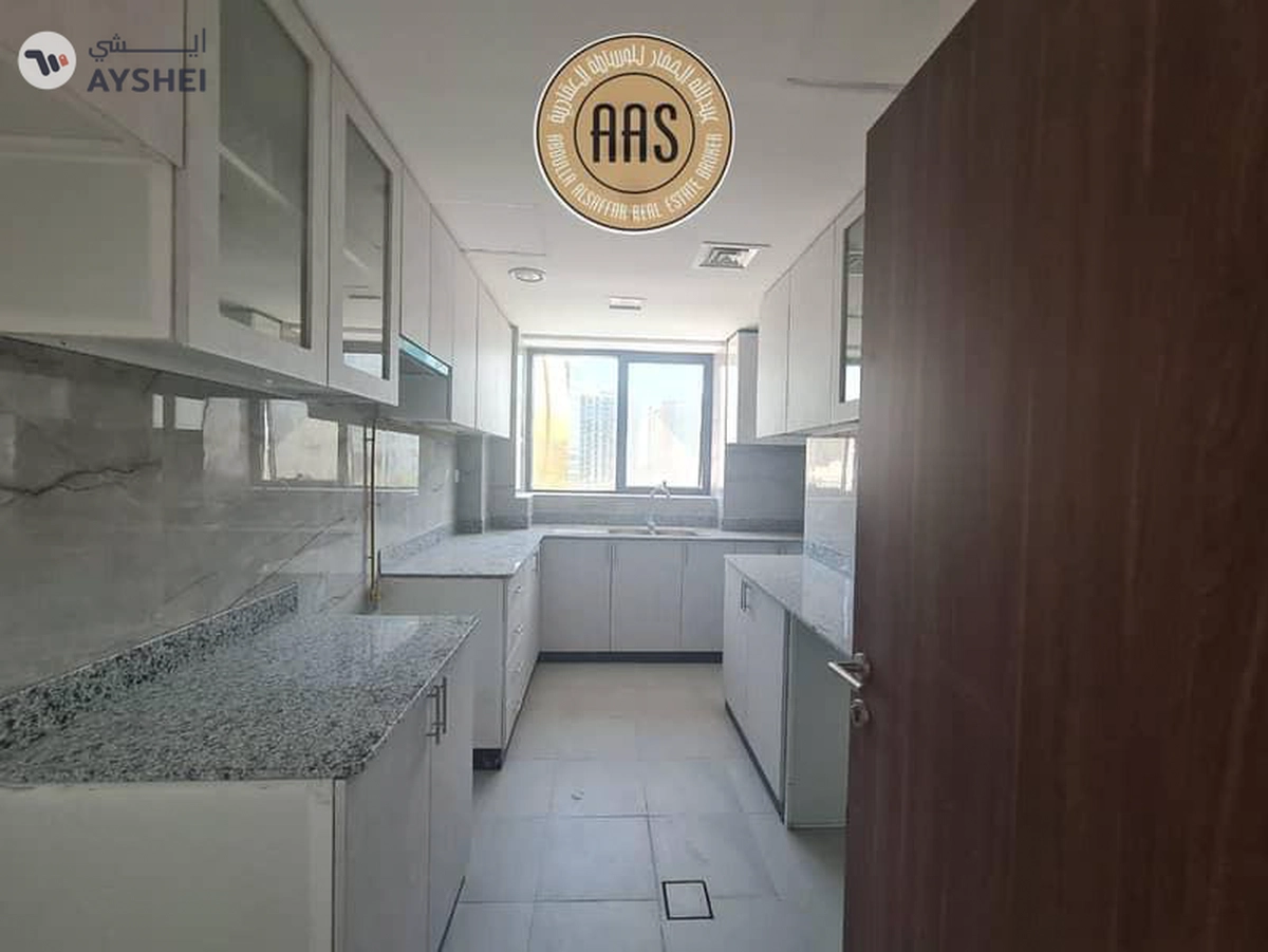 Lavish brand new luxurious huge 2bhk with maid's room all amenities-4-4