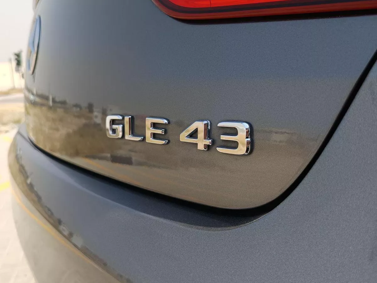 Mercedes Benz GLE43 AMG STANDARD-3-0