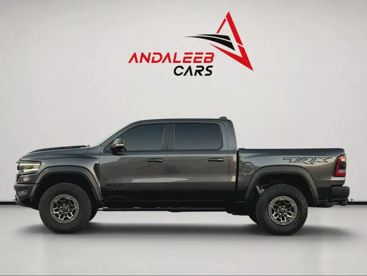 RAM 1500 TRX | 702 HP SUPERCHARGED V8 | FULL AGENCY SERVICE | 2022 GCC-10-10
