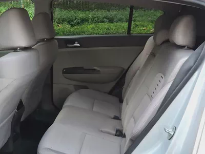 Well Maintained 2018 Kia Sportage EX - Canadian Specs-9