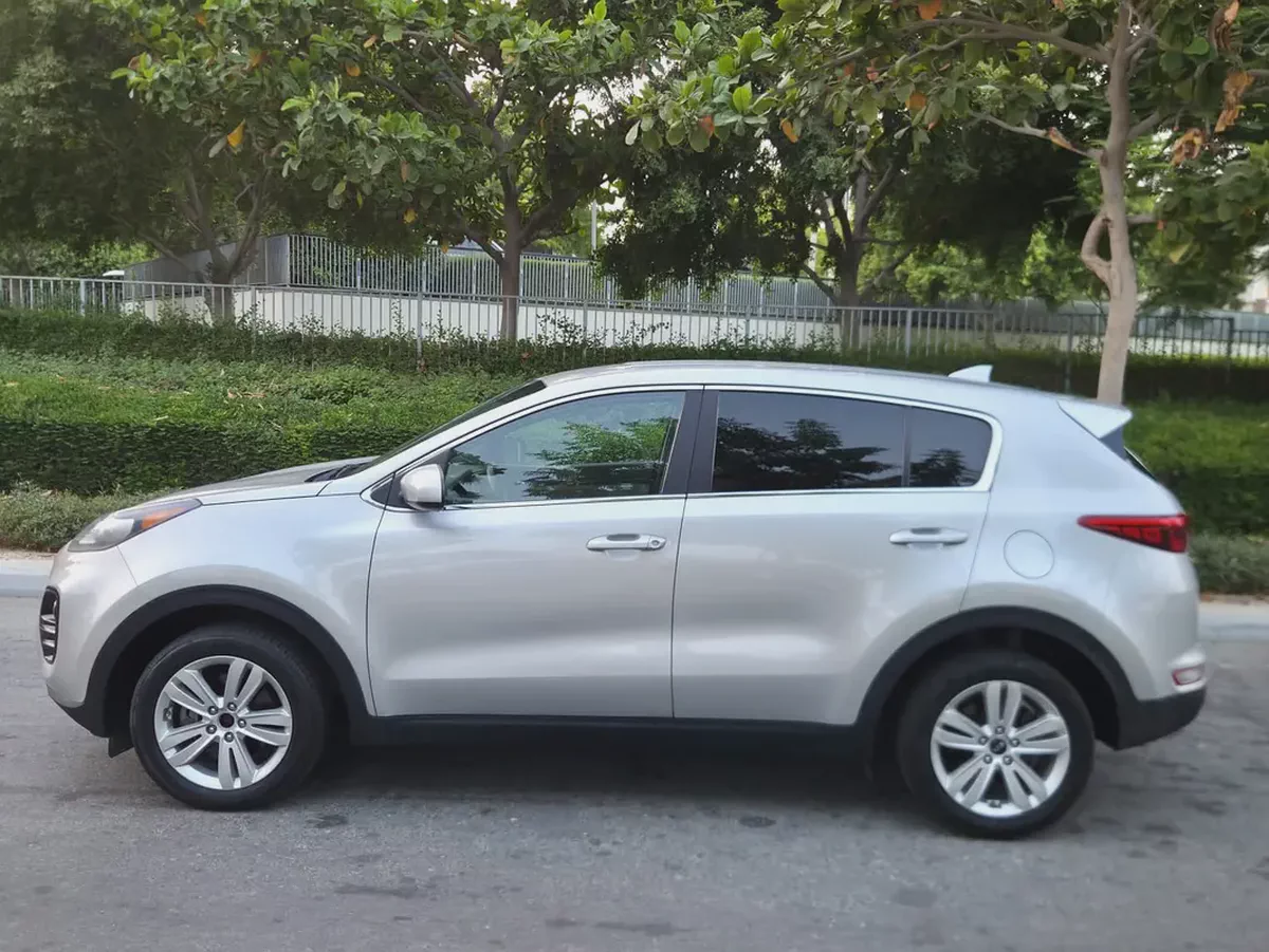 Well Maintained 2018 Kia Sportage EX - Canadian Specs-3-3