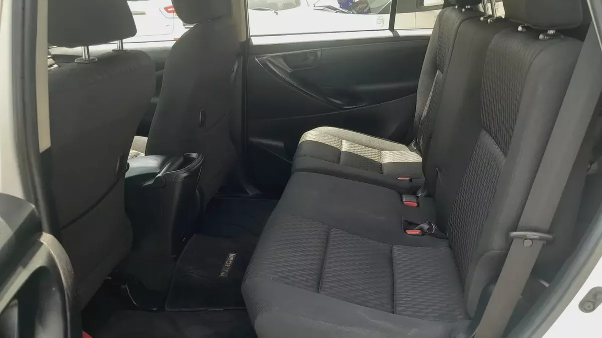 Toyota Innova Crysta GCC | 7 Seater | 2020 Model | Family Car Toyota Innova Crysta GCC – 7 Seater Mo-12-12