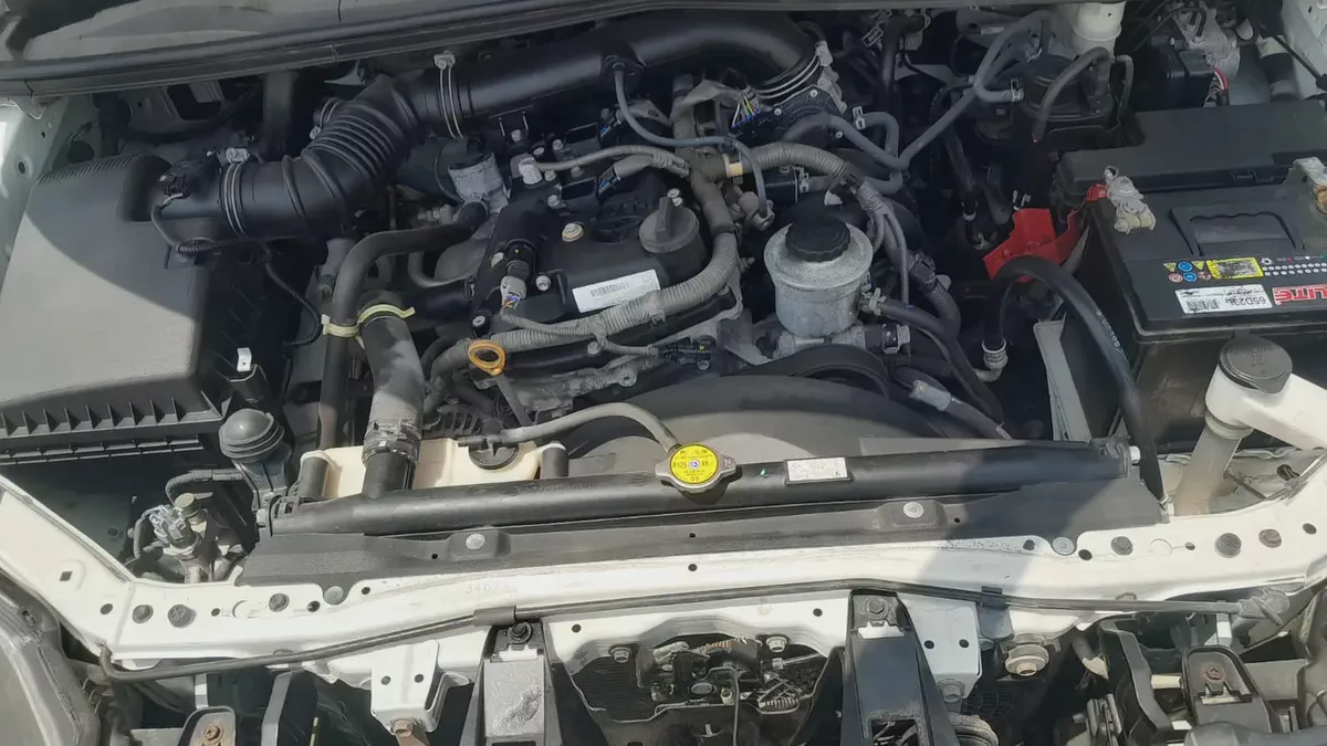 Toyota Innova Crysta GCC | 7 Seater | 2020 Model | Family Car Toyota Innova Crysta GCC – 7 Seater Mo-15-15