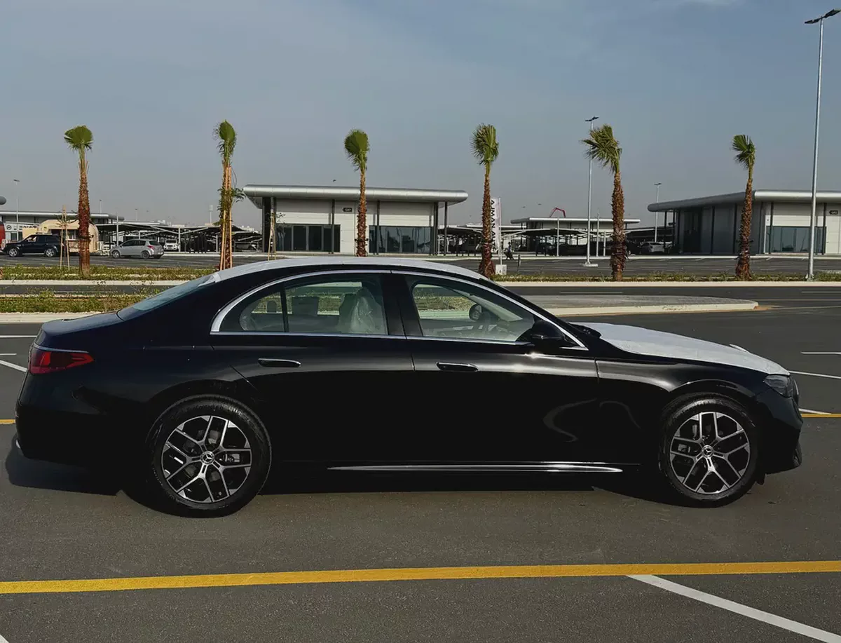 Brand New | 2026 Mercedes-Benz E-Class E 200 | Korean Specs | Brand New Luxury-7-7
