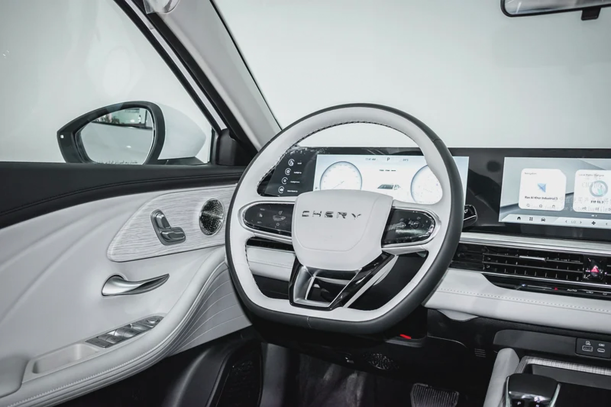 2YR WARRANTY | AED 1,300 PM | GCC | 1.5L PLUG-IN HYBRID | 1,200KMS RANGE