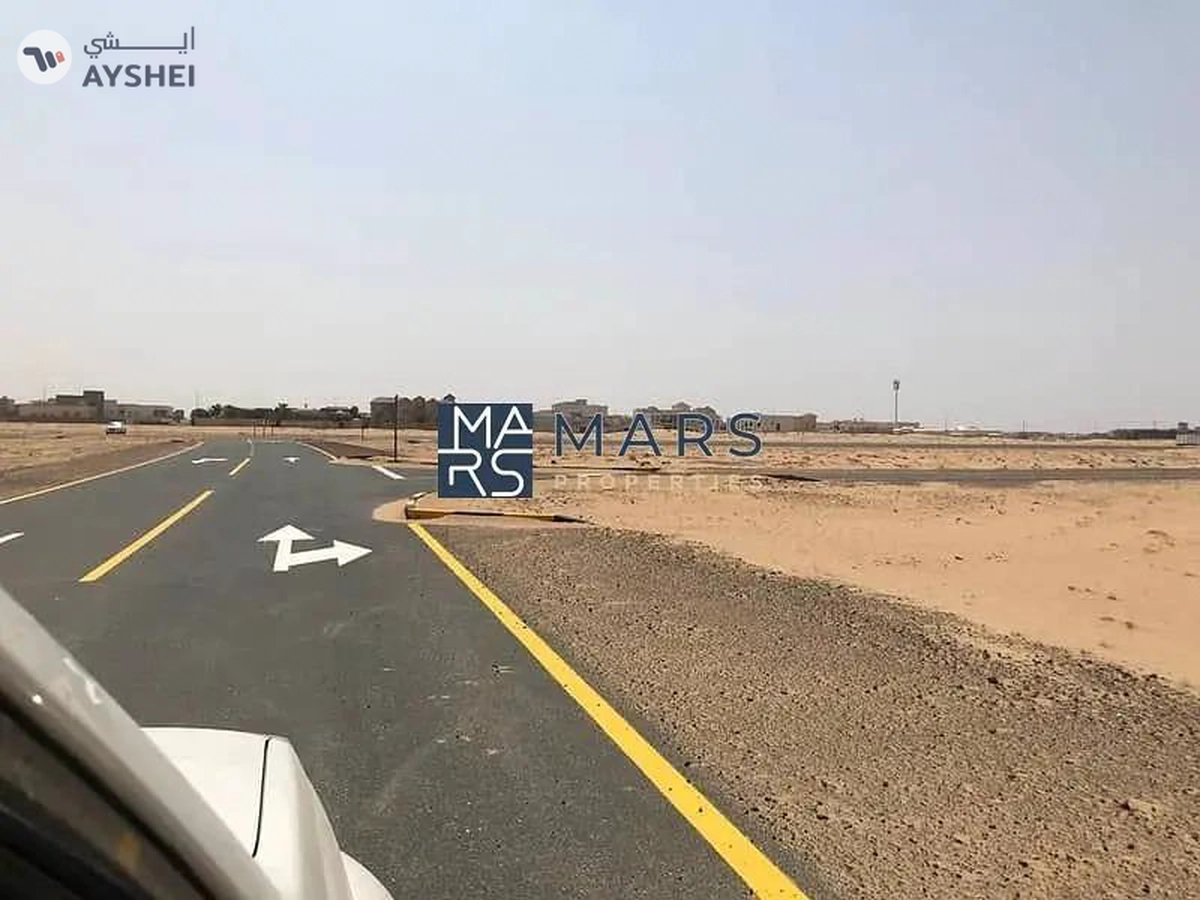 Invest today in Juwaiza – 3,140 sq. ft. on a main road.-1-1