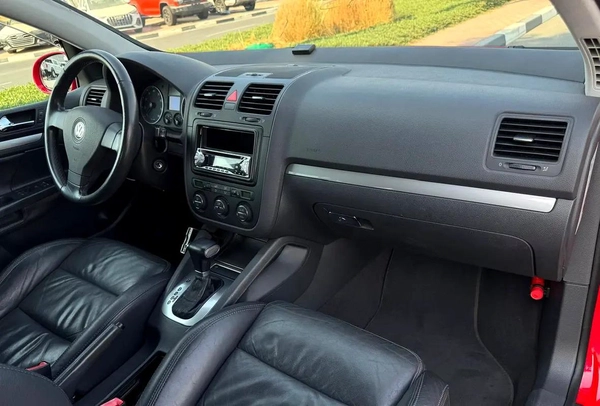 VOLKSWAGEN | GOLF | GT | 2004 | 112,083 KM | JAPAN IMPORT | CLEAN TITLE