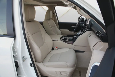 2025 TOYOTA LAND CRUISER GXR TWIN TURBO - GCC - UNDER DEALER WARRANTY - ORIGINAL PAINT-FULLY LOADED-10