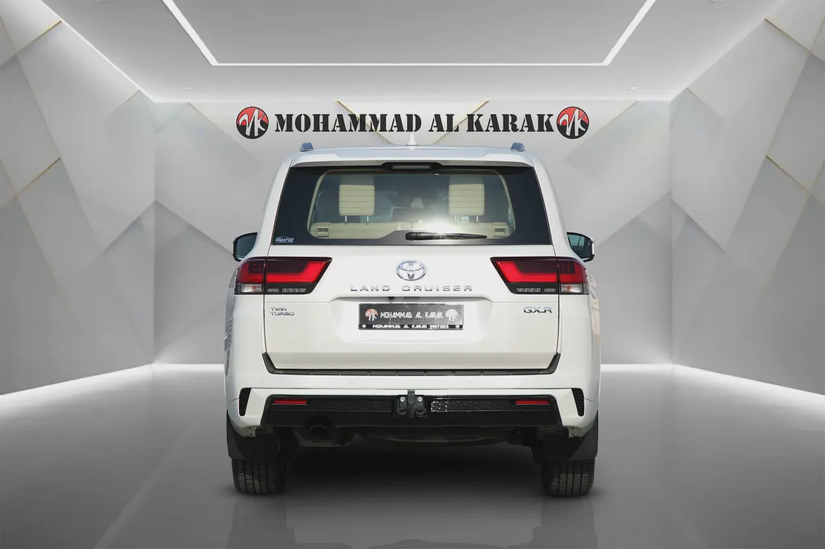 2025 TOYOTA LAND CRUISER GXR TWIN TURBO - GCC - UNDER DEALER WARRANTY - ORIGINAL PAINT-FULLY LOADED-3-3