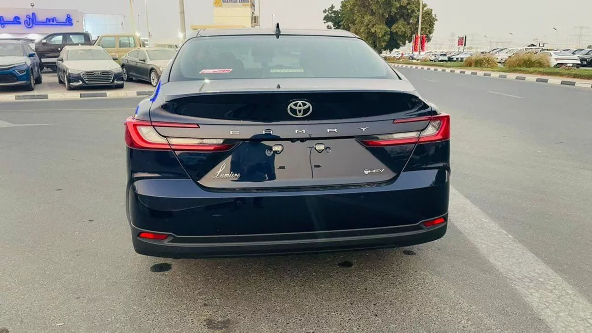 Toyota Camry CAMRY 2.5 HYBRID LUMEIR-15-0