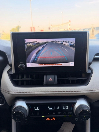 Toyota RAV4 XLE 2.5L / sunroof, leather seats/ full option 2023-8