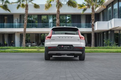 1,371 P.M |  XC40 | 0% Downpayment | WELL MAINTAINED | AGENCY HISTORY!-4