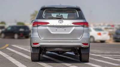 Toyota Fortuner Toyota Fortuner 2.7L V4 7SETER 4x4 MY 2024-5