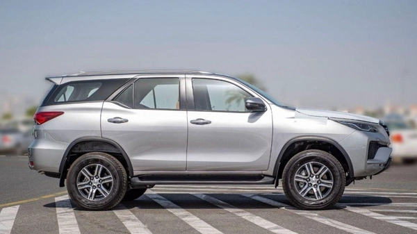 Toyota Fortuner Toyota Fortuner 2.7L V4 7SETER 4x4 MY 2024