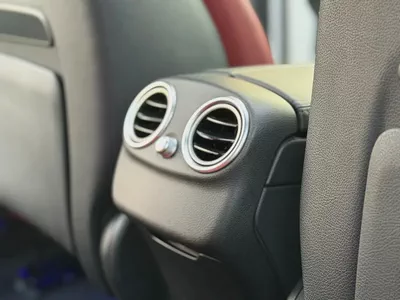 Mercedes-Benz C-Class C200 2019 GCC Specs In Excellent Condition-15