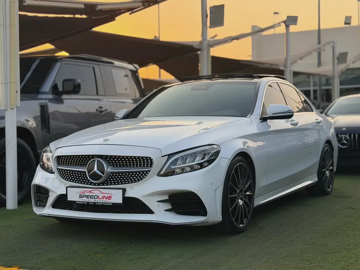 Mercedes-Benz C-Class C200 2019 GCC Specs In Excellent Condition-2-2