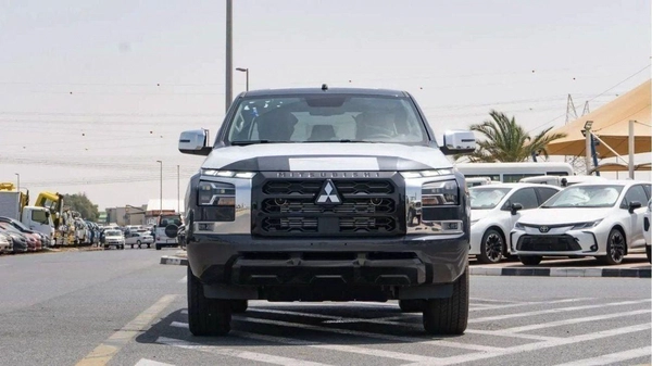 Mitsubishi L200 Mitsubishi L200 SPORTERO 2.4L Diesel Full Option 2025 0KM