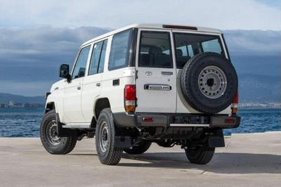 Toyota Land Cruiser 70 Land Cruiser Hard Top LC76 4.5L 5door Diesel V8 2024 0KM-3