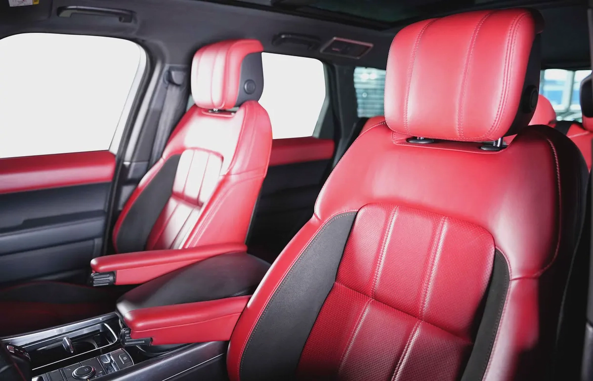 2019 - RANGE ROVER SPORT HSE DYNAMIC - GCC - IMMACULATE CAR-10-10