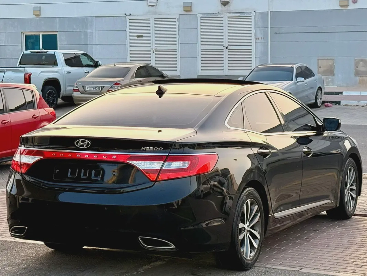2012 Hyundai Grandeur Premium - Korean Specs-4-4