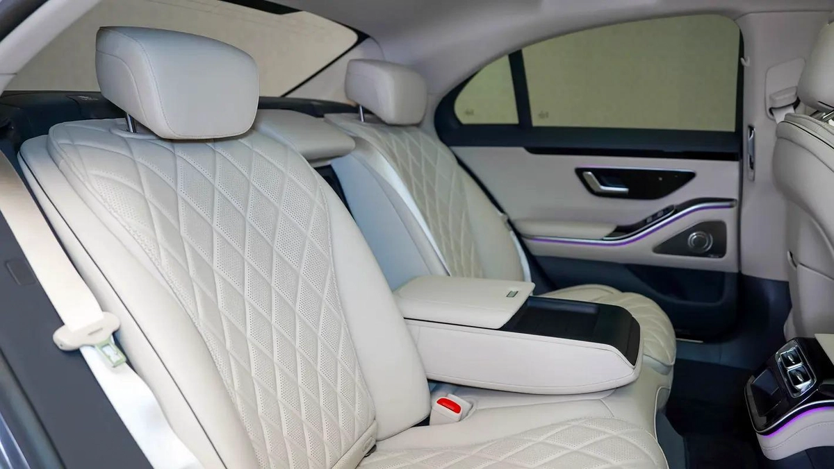 Mercedes-Benz S-Class S 500-6-6