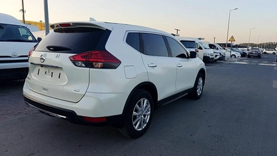 2023 Nissan X-Trail SV - GCC Specs - Like New!-10