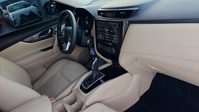 2023 Nissan X-Trail SV - GCC Specs - Like New!-8
