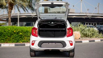 Kia Picanto LX 1.2P AT MY2023 – WHITE-7