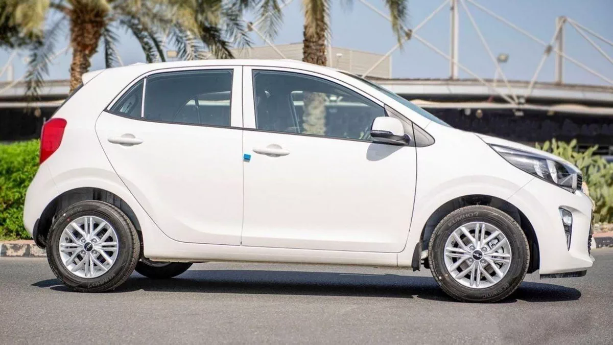 Kia Picanto LX 1.2P AT MY2023 – WHITE-6-0