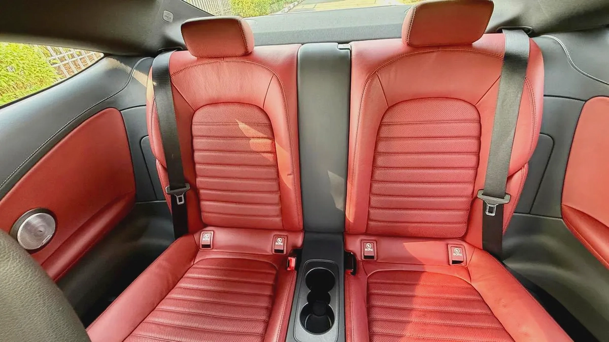 2018 Mercedes-Benz C300 Coupé | G.C.C | Original Paint | Full Options