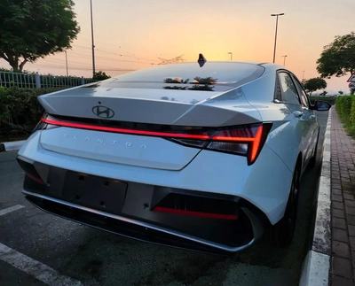 Hyundai Elantra 2025 - Zero km Full option-1