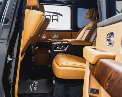 Rolls-Royce Cullinan 2019 Standard GCC Specs-7