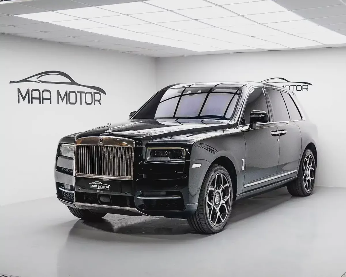 Rolls-Royce Cullinan 2019 Standard GCC Specs