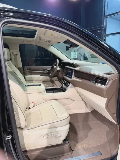 GMC Yukon Denali 2024 | GCC Specs | Brand New Luxury-17