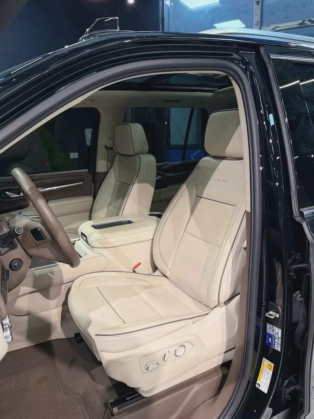 GMC Yukon Denali 2024 | GCC Specs | Brand New Luxury-12-12