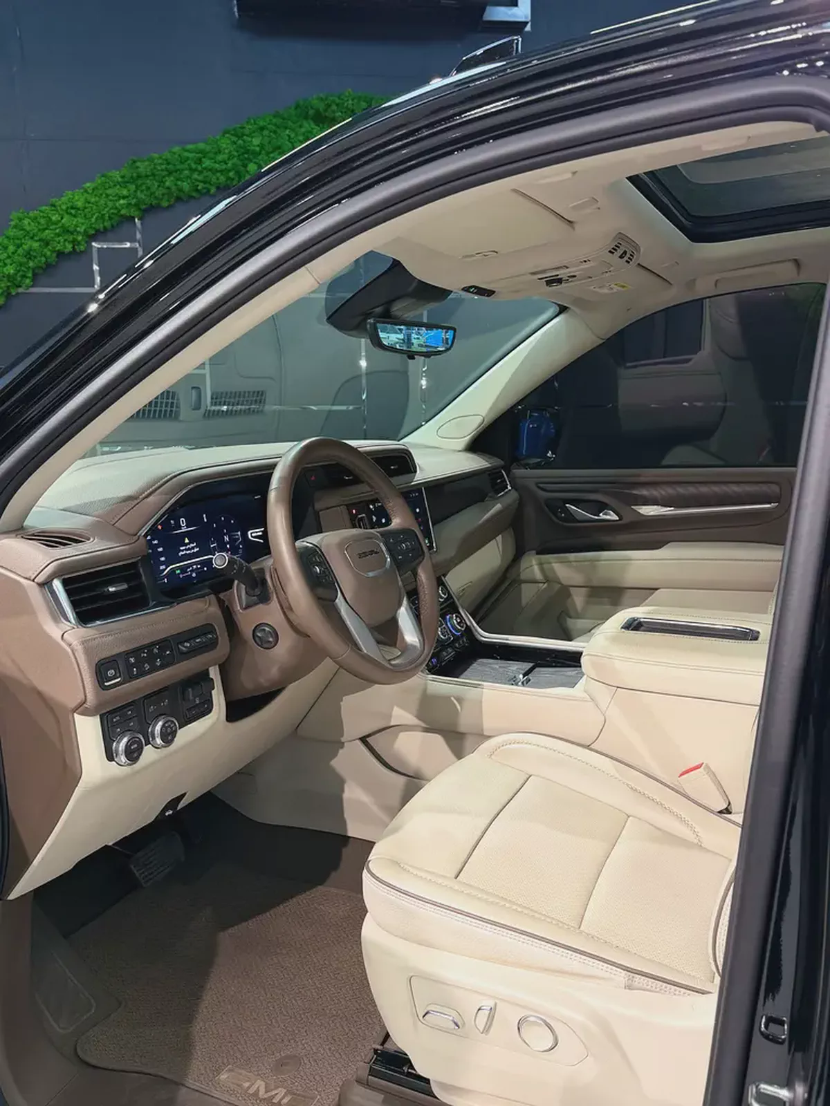 GMC Yukon Denali 2024 | GCC Specs | Brand New Luxury-15-15
