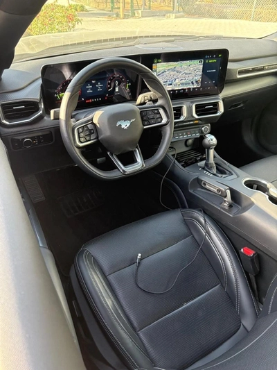 Ford Mustang EcoBoost Premium 2.3L Coupe A/T-4