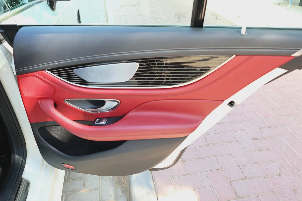 Mercedes-Benz CLS350-2019-103000KM-GCC SPECS-EXCELLENT CONDITION-ACCIDENT FREE -FULL OPTION-17-17